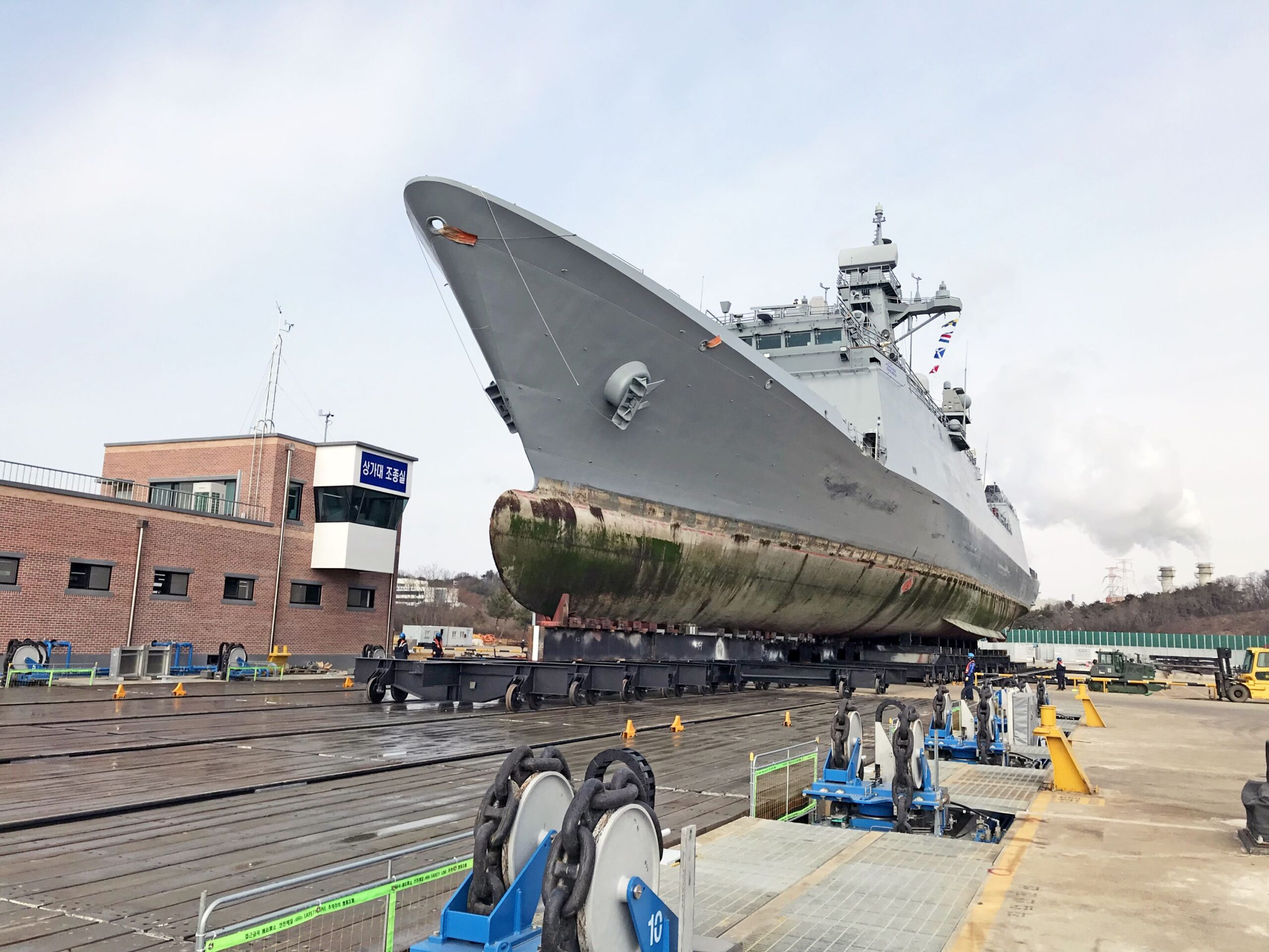 Republic Of Korea Navy OmniLift